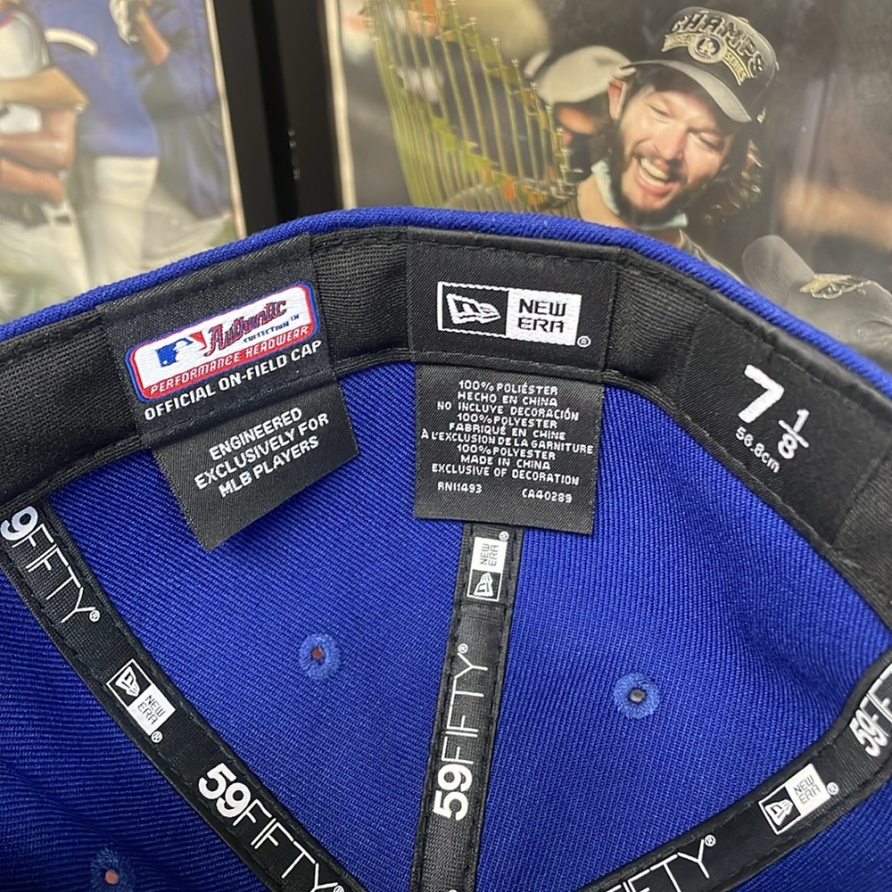 LA Dodgers Fitted Hat- 7 1/8 - Picture 6 of 9